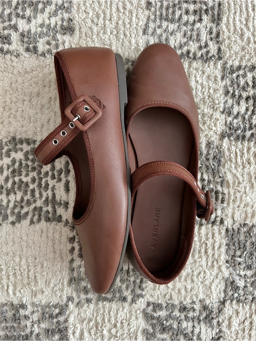 Everlane Women's The Day Buckle Mary Jane Flats Rum Brown Leather Strap 7.5